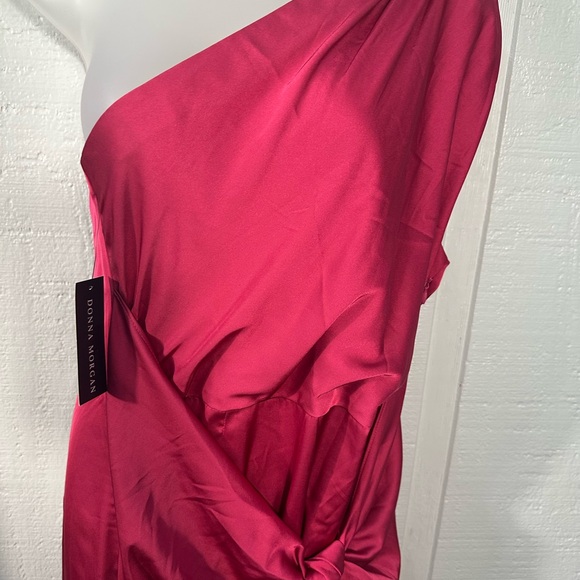 Donna Morgan Women's Pink One-Shoulder Midi Dress Size 10 NWT - Picture 6 of 11